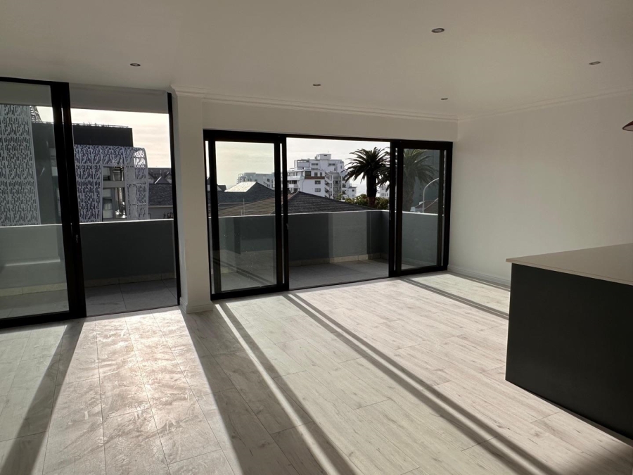 To Let 3 Bedroom Property for Rent in Bantry Bay Western Cape